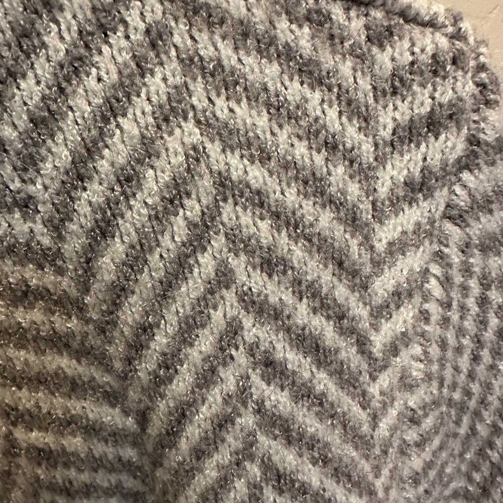 Cardigan - Picture 3 of 5